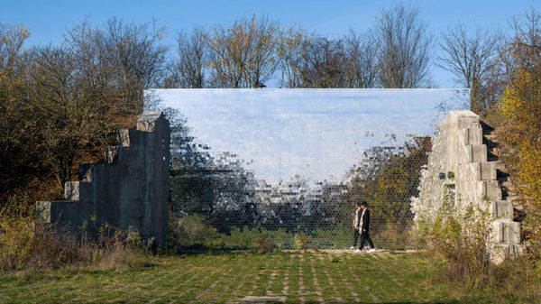 Czechs can mourn their pets in a mirror-covered bunker