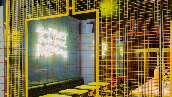 Pszichedelikusan retró | BUCK.STUDIO