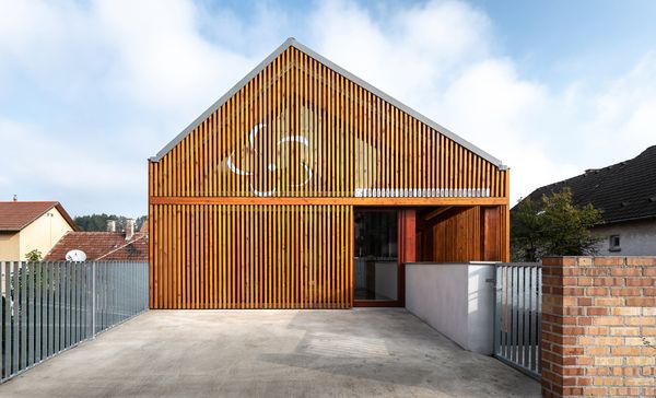 In harmony with the environment | New visitor center for Danube-Ipoly National Park