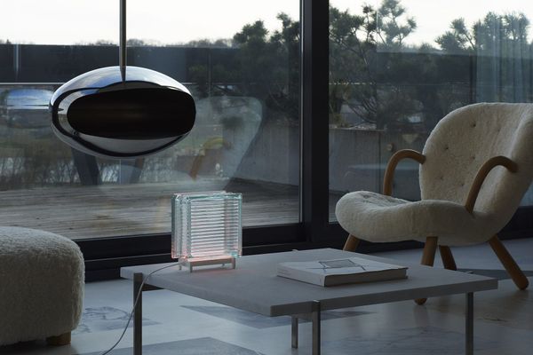 Glass bricks, like we've never seen before