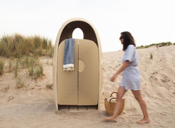 Marine litter recycled on beaches