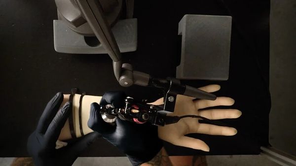 Tetoválás a távolból