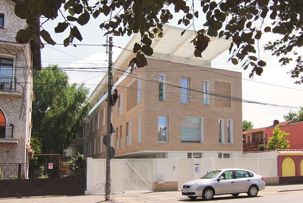 Light, compact and airy | Timona Cultural Center and Student Dorm