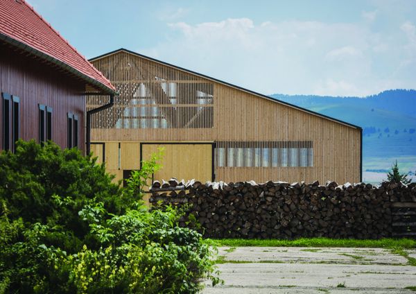 Equestrian center | Sânsimion, Romania
