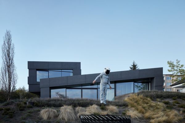 Bubble above the city | Villa Sophia, Prague