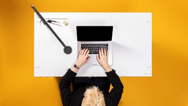 Gondoskodó tudásmegosztás