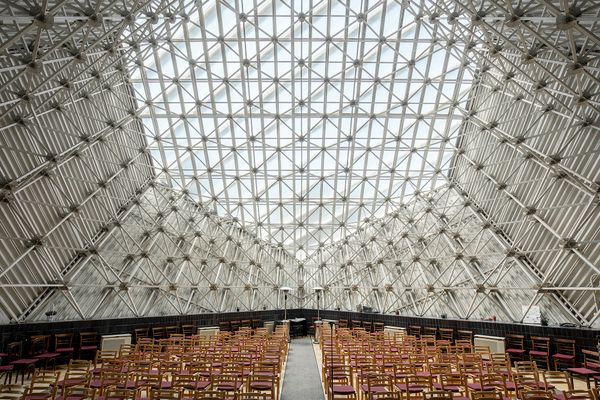 Bejártuk a Külső-Kelenföldi Református templomot | Othernity