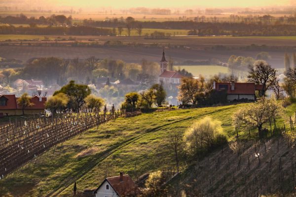 Stories of Veszprém and Bakony-Balaton region come to life in the Hello Veszprém-Balaton magazine