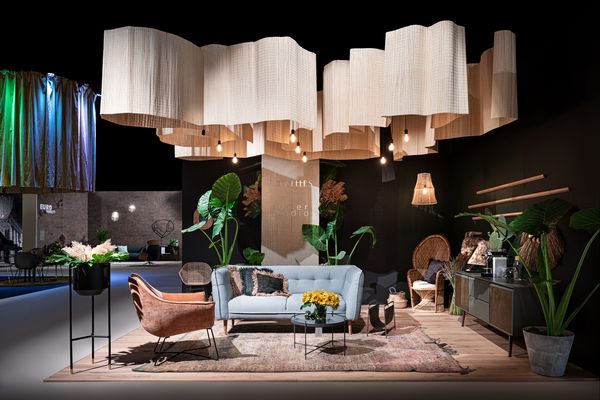 S/ALON BUDAPEST focuses on Hungarian glass this year