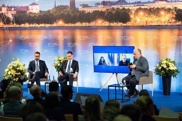 What is Ukraine demanding from Georgia?