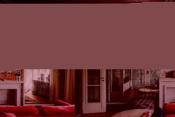 Rendhagyó minták és nemes textúrák uralják a lódzi bérház enteriőrjét