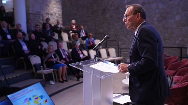 Putin has done an evil thing in an evil way – interview with Tony Abbott