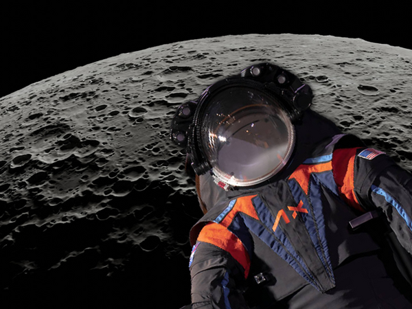 New NASA spacesuit revealed