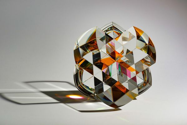 The living glass | The works of visual artist Péter Botos