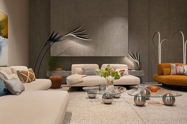 Nostalgic shapes in a contemporary guise—Roche Bobois’ new collection celebrating the seventies | Solinfo Group