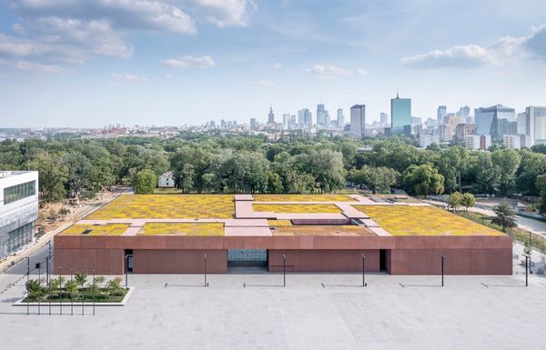 A régi és az új összekapcsolása: a Lengyel Hadsereg Múzeuma